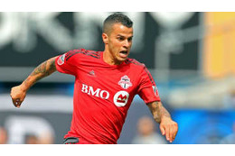 天才ジョヴィンコの「ルーレットヒール股抜き」が改めて神業 画像