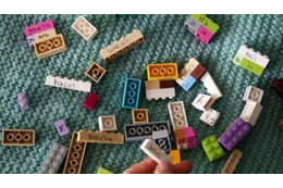 「レゴブロックと氷の上で画鋲付きのボールを裸足で蹴る」とこうなる 画像