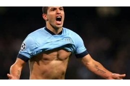 久保建英と同じ身長173cmの「ムチムチ系サッカー選手」たち 画像