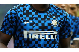 秀逸デザインが欲しくなる！美しいプレマッチジャージTOP15 画像