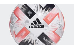 Jリーグでも使用？adidasの新試合球「ツバサ×キャプテン翼」がスゴイ 画像