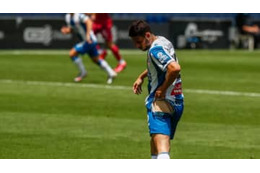 再開のスペイン、パンツが破れて丸見えになる 画像