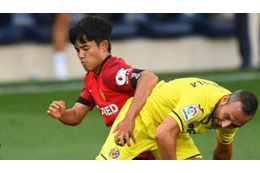 久保建英、頭抱える…「チャンス潰したまさかの空振り」がこれ 画像