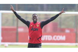 ポグバ、4000万円の車を警察に押収される 画像