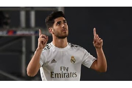 アセンシオ、”復帰15秒”で衝撃弾！ジダン監督との「イチャイチャシーン」もいいぞ 画像