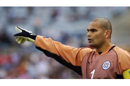 元守護神チラベル、2023年のパラグアイ大統領選に立候補 画像