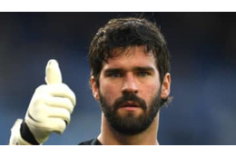 リヴァプールGKアリソン、やっぱすごい！「平然とやる鬼反応」がこれ 画像