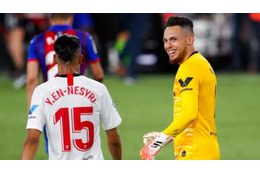 決勝ゴールのオカンポス、急遽代役GKに！チームを救った「神の手」がこれ 画像