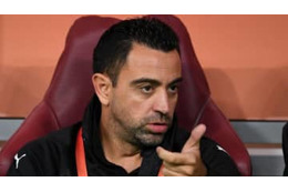 チャビ、インタビュー中に娘が乱入する 画像