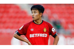 久保建英、また強烈ドリブル突破！「2人抜き＋タックル外し」がこれ 画像