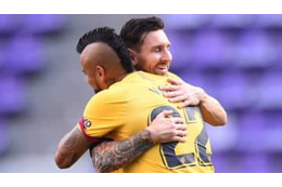 メッシ、すごい！21世紀でアンリと2人だけの「伝説」をつくる 画像