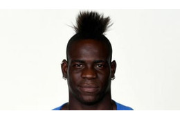 バロテッリの「髪型変遷動画」がおもしろい 画像