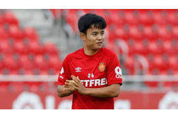 久保建英、また見せた「右サイドでの爆走ドリブル」…もはや伝家の宝刀 画像