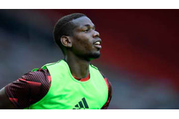 ご機嫌ポグバ、チームメイトのためにタクシーをやる 画像