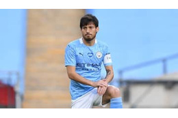 優しいダビド・シルバ、ボコった元守護神を惚れさせた話がおもしろい 画像