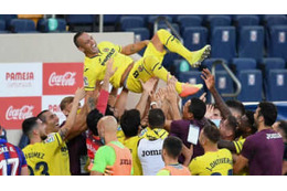 35歳カソルラ、復活の「11ゴール9アシスト」がこれだ 画像