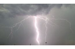 【閲覧注意】心肺停止から奇跡の回復！16歳GKの「落雷直撃の傷跡」がすごいぞ 画像