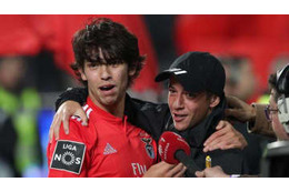 J・フェリックスが「僕よりスゴい」天才弟がプロ契約！まだ16歳 画像