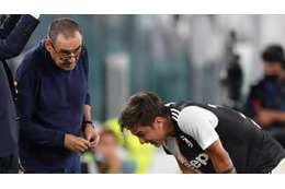 ユヴェントス、9連覇達成！サッリ監督の「ぐちゃぐちゃ泡シーン」がこちら 画像