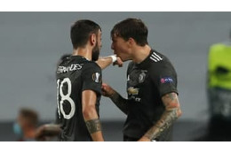 ユナイテッド、EL準決勝敗退…味方同士の「口喧嘩シーン」がこれ 画像