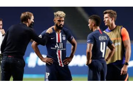 PSG監督、マスクしてない相手コーチに怒る！？「問題シーン」がこれ 画像