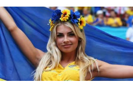 シティDFの美人嫁、グアルディオラ監督を批判 「完全な采配ミス」 画像