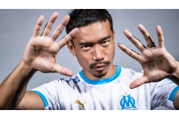 長友佑都、マルセイユ相手にやった「20歳の無慈悲ミドル」がこれ 画像