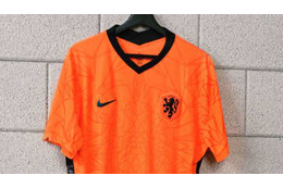 オランダ代表、「ライオン顔」のEURO2020新ユニフォームを発表！ 画像