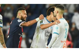 ネイマール、マルセイユ戦で退場！「人種差別主義者だから叩いた」と説明 画像