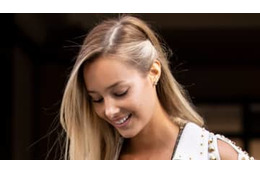 美人すぎるペッレ彼女、超ハイレグ水着がえげつない 画像