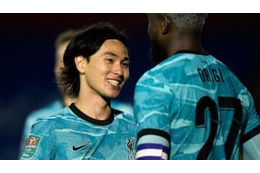 超ゴール連発の中、南野拓実も魅せた！見事な右隅へのボレーがこれ 画像