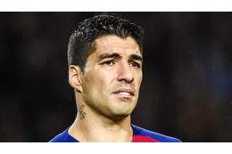 アトレティコ移籍のスアレス、初練習での「手荒い歓迎」がこちら 画像