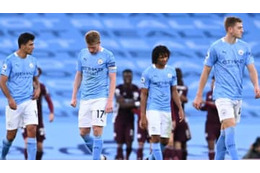 シティ、衝撃5失点で惨敗　ペップ采配不発、ロドリも戦犯扱い 画像