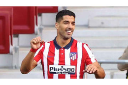 衝撃デビューのスアレス「踏んではいけないものを踏んじゃった」瞬間がこれ 画像