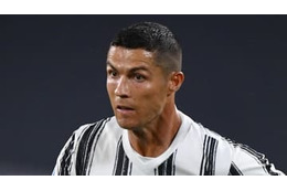 ロナウド、レイプ訴訟で原告女性と対峙か 画像