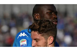 最強DFクリバリ、「自慢ボディ」を披露　メルテンスもすごいぞ 画像