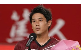 内田篤人、日本代表合宿に「カラのキャリーバッグを持っていった」ワケが面白い 画像