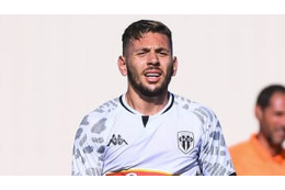 公の場での自慰行為で逮捕の23歳MF、遅刻を繰り返し…プロチームから除外 画像