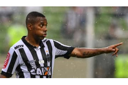 レイプ疑惑のロビーニョ、たった6日間でサントスとの契約停止 画像