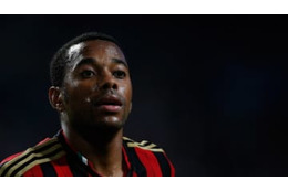 レイプ疑惑のロビーニョ、フェミニストを批判 「男に反発する」 画像