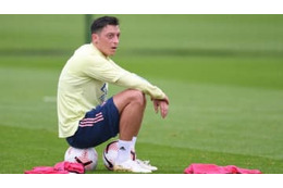 エジル、干された理由は“中国批判”だった？本人は確信か 画像