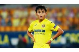 ビジャレアル久保建英が餌食になった「ペシペシ罰ゲーム」がこちら 画像