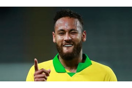 ネイマール、人気ゲーム『Among Us』でこんな感じで殺す 画像