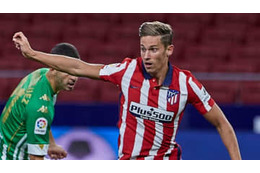 コンバート成功！元守備的MFのジョレンテ、アトレティコの「最強FW」になってた 画像