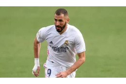 ベンゼマ、レアル同僚を秘かに“口撃”か　目の前でヒソヒソ話 画像