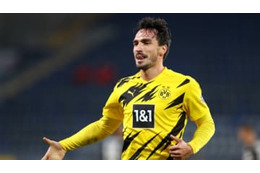  フメルス、「神憑り的アウトサイドパス」に海外ファンがザワつく 画像