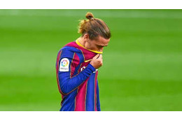 PK失敗のグリーズマン、メッシの「触れない魔法」に救われる 画像