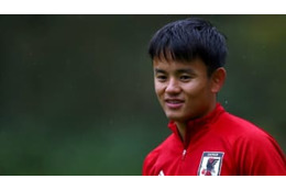 久保建英、日本代表での「私服」で着ていたブランドが判明 画像