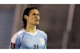 カバーニ、ブラジル戦でVAR一発退場！ 何があった 画像