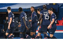 PSG、まさかの逆転負け…監督も批判した「PK献上シーン」があまりに酷い 画像